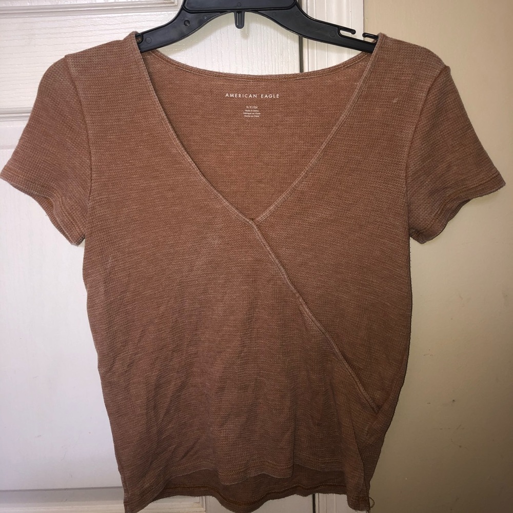 AMERICAN EAGLE TOP